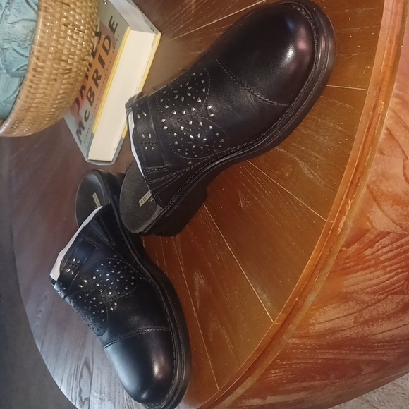 Women's Clark's Renata black shoes 9 - Picture 6 of 7